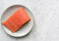 4 Hal yang Harus Diperhatikan untuk Bedakan Ikan Salmon Segar dan Tak Segar
