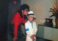Gara-Gara Film 'Leaving Neverland', Lagu Michael Jackson Kini Dicekal