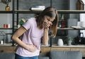 Moms Tak Mau Seperti Aktor Ini Bukan? Yuk Kenali Tanda Awal Infeksi Ginjal