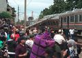 Beredar Foto KRL Anjlok di Bogor, Penumpang Selamat Dievakuasi