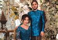 Anggunnya Gaya Kezia Toemion Kenakan Kebaya Modern Saat Menikah dengan Cucu Soeharto Aditya Trihatmanto