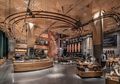 Interior Kedai Starbucks Ini Dijamin Bikin Kita Ngiler Berfoto-foto