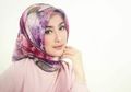 Lama Tak Terlihat, Tampilan Terbaru Artis Senior Desy Ratnasari dengan Makeup Flawless Jadi Sorotan