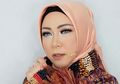 Selalu Tampil Nyentrik, Melly Goeslaw Ungkapkan Teman Dekatnya Tak Dapat Mengenalinya Kala Pertama Kali Putuskan Berhijab