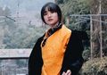 Kepoin Modisnya 4 Gaya Kasual Febby Rastanty dengan Sneakers Merah!
