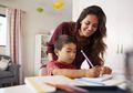 Anak Anda Suka Membuat Rumah Berantakan? Jangan Khawatir, Bisa Jadi Itu Tanda Anak Anda Cerdas!