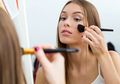 Inilah 5 Kesalahan Bermakeup yang Sering Dilakukan, Apa Saja?