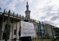 Bantu Korban Teror Christchurch, Warga Selandia Baru Ramai-Ramai Sumbangkan Makanan Halal dan Ikut Jaga Masjid