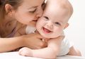 Walau Gemas, Namun Kita Tak Boleh Sembarang Cium Bayi Atau Bayi Tersebut Bisa Terkena Penyakit Menular