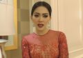Begini Perlakuan Mengejutkan Syahrini Saat Krunya Sedang Makan, Warganet: 'Pantas Reino Pengen Cepat Nikah!'