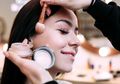 Kesalahan Teknik Baking Makeup yang Justru Membuat Wajah Terlihat Keriput, Jangan Sampai Dilakukan!