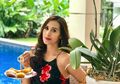 Usia Setengah Abad, Ini Rahasia Awet Muda Si Manis Jembatan Ancol Diah Permatasari