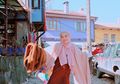 Bold! Ini 6 Gaya Putri Ikang Fawzi, Chiki Fawzi Pakai Outfit Merah!
