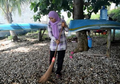 Arisan Ibu-ibu di Buton Berdampak pada Kebersihan Lingkungan