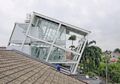 Dibangun untuk Mengejek Pesohor di Pondok Indah, Rumah Miring Bergaya Eropa