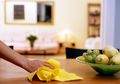 Studi: Debu di Rumah Bisa Picu Pertumbuhan Sel-sel Lemak, Kok Bisa Ya?