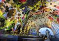 Pasar di Rotterdam Ini Dipenuhi Mural Sayuran di Dinding dan Langit-langit
