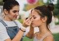 Jangan Sampai Cantik Tapi Tidak Aman! Ternyata Ini Bahaya Pakai Maskara Waterproof Setiap Hari