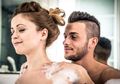Sesekali Coba Yuk Sensasi Berhubungan Intim di Kamar Mandi, Dijamin Bikin Tambah Bergairah!