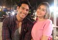 Richard Kyle dan Jedar Makan Malam Romantis di Tengah Kolam, Netizen Kompak Nyinyir!
