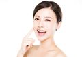 Cara Mudah dan Murah Membuat Wajah Glowing ala Wanita Korea dengan Bahan Alami Tomat, Tiru yuk!