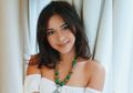 Nana Mirdad Tampil Seksi Pakai Bikini Batik yang Curi Perhatian
