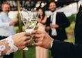 Tak Dapat Ucapan Selamat, Pasangan Ini Malah Terima Hujatan di Pesta Pernikahannya