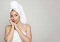 Ingin Menurunkan Berat Badan? Mandi Air Dingin di Pagi Hari Ternyata Bisa Bantu Moms Cepat Langsing!