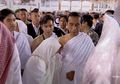 Video Detik-detik Iriana Jokowi Terhuyung dan Menangis Haru Usai Mencium Hajar Aswad di Kakbah