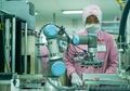 Mendayagunakan Robotik untuk Revitalisasi Sektor Manufaktur
