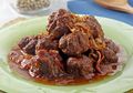 Mau Masak Apa Besok? Semur Bola Daging Lezat Ini Pas Disantap dengan Nasi Hangat