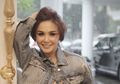 Coba yuk 4 Rahasia Cantik Yuni Shara yang Awet Muda di Usia 46 Tahun!