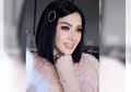 Syahrini Pamer Kondisi Terbaru Kaki Cidera, Kaus Oblong yang Dipakai Justru Curi Perhatian