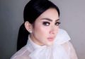 Seksi Pakai Celana Hitam Ketat dan Sepatu Boots Harga 20 Juta, Syahrini: Anda Jangan Julid!