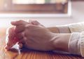 Alami Masalah Mental, Seorang Perempuan Makan Jarinya Sendiri Hingga Sisakan Telapak Tangan
