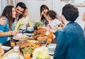 Mau Bakaran di Rumah Aja? Begini Tampilan Ruang Makan untuk Tahun Baruan, Segar dengan Bantuan Void!