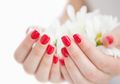 Cara Mudah Membersihkan Kutek Gel Sendiri Tanpa Perlu Ke Salon