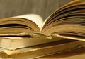 Hari Buku Sedunia: Ini Penyebab Kenapa Kertas Buku Bisa Berubah Jadi Kuning