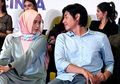 Rayakan Ulang Tahun Bersama Cut Meyriska, Tatapan Hangat Roger Danuarta Jadi Sorotan
