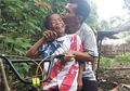Kisah Taufik, Bocah Tunarungu dari Lombok Penyelamat Wisatawan Korban Longsor yang Jadi Tulang Punggung Keluarga