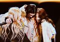 Kejadian, Blackpink Sepanggung Dua Lipa Nyanyiin Kiss and Make Up