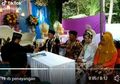 Sekilas Pernikahan Ini Nampak Sederhana, namun Mas Kawinnya Bikin Melongo