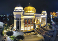Megah Banget, Intip Isi Masjid yang Berlokasi di Bandung, Duplikatnya Masjid Nabawi!