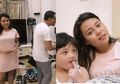 Buatkan Cupcake Untuk Adiknya, Tingkah Tak Terduga Arsy saat Makan Bikin Aurel Hermansyah Kaget!