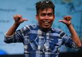 Sempat Dituding Telantarkan Anak dan Istri Sejak 5 Tahun Lalu, Komedian Ini Ternyata Selama Ini Sakit dan Hidup dengan Satu Paru-Paru