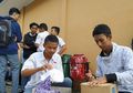 Siswa-Siswi SMK Ini Pilih Sumbangkan Seragam Dibanding Corat-coret Saat Kelulusan