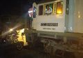 BREAKING NEWS: Terjadi Kecelakaan Kereta Api Tabrak Mobil di Deket Stasiun Purwosari Solo, Mobil Terseret hingga 300 Meter