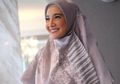 Makeup Natural untuk Lebaran 2019 ala Zaskia Sungkar, Cocok untuk Hijabers!
