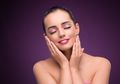 Cuma #5MenitaAja Bikin Masker Kurma Untuk Kulit Bercahaya Saat Puasa