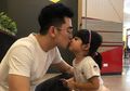 Manis Banget, Begini Cara Verrel Bramasta Memanjakan Adik Angkatnya!